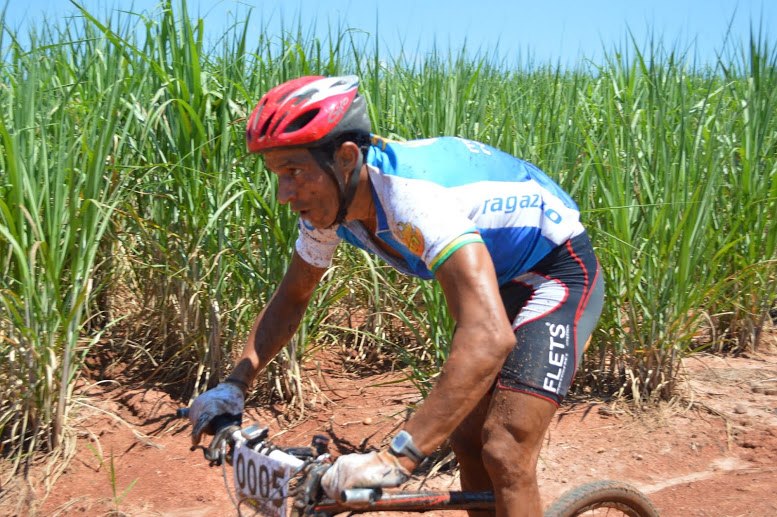 574909_341755619259544_2091884888_n