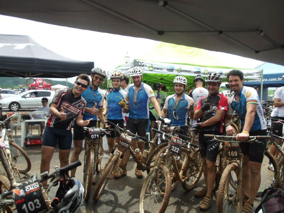 579595_333788443389595_1801828645_n